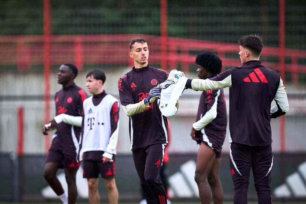 Talentovaný slovenský brankár Artur Vydarený je členom Bayern World Squad.