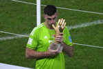 Brankár Argentíny Emiliano Martinez.