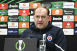 Vladimír Weiss na tlačovej konferencii pred súbojom s Lille.