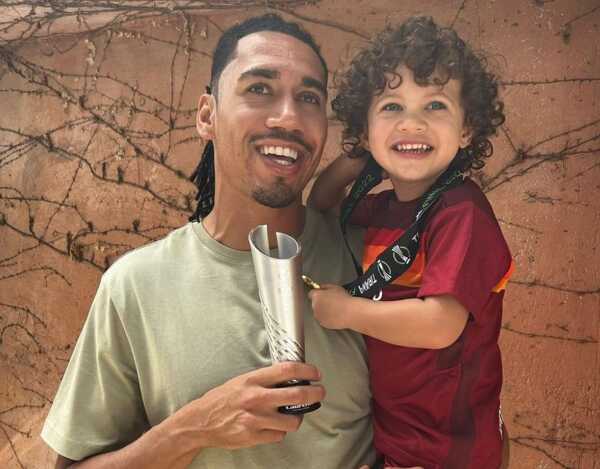 Chris Smalling mieri do Saudskej Arábie.