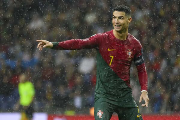 Cristiano Ronaldo v zápase proti Slovensku.