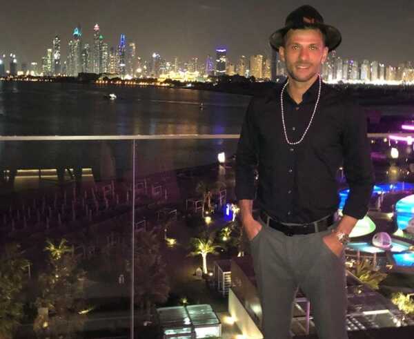 Brankár Hamburgu Daniel Heuer Fernandes.