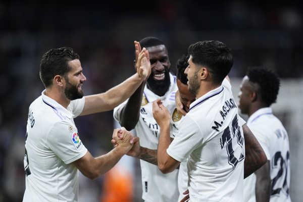 Éder Militao a gólové oslavy futbalistov Realu.