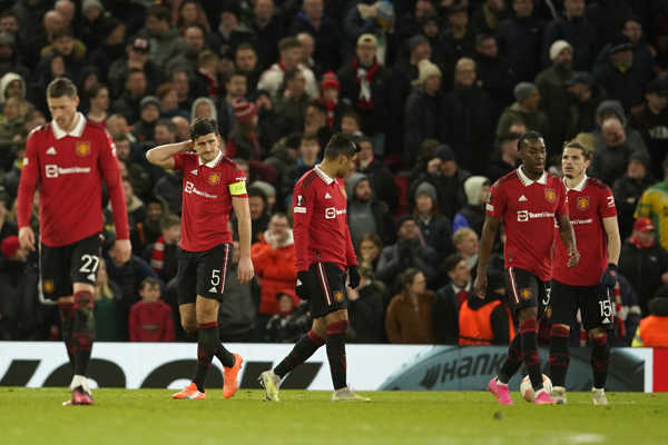 Frustrovaný Harry Maguire po tom, ako si dal vlastný gól. Frustrovaný Harry Maguire po tom, ako si dal vlastný gól.