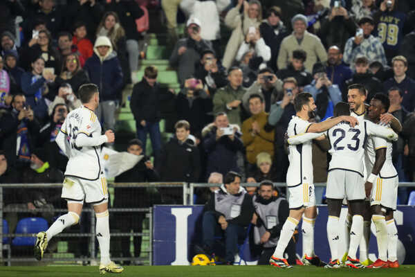 Joselu a gólové oslavy futbalistov Realu.