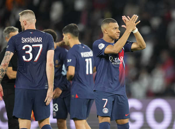 Milan Škriniar a jeho spoluhráči z PSG.