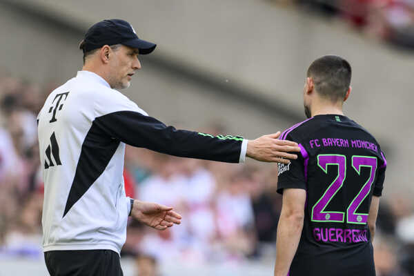 Thomas Tuchel a zranený Raphaël Guerreiro.