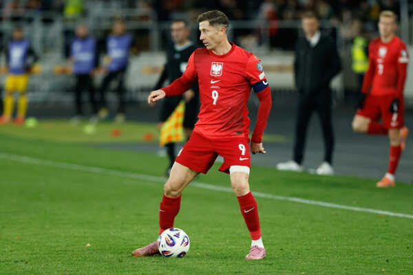 Hráč Robert Lewandowski z Poľska.