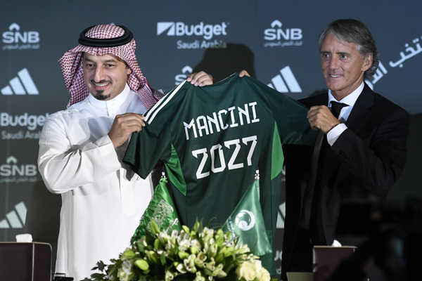 Roberto Mancini podpísal zmluvu so Saudskou Arábiou.