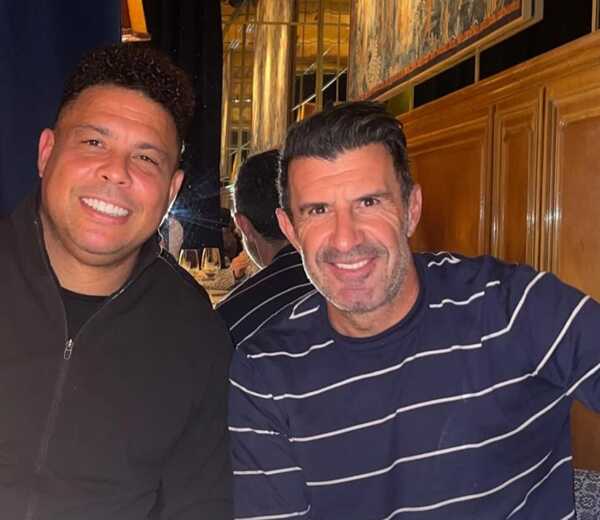 Brazílsky Ronaldo a Luis Figo. Brazílsky Ronaldo a Luis Figo.