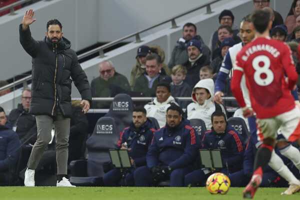 Ruben Amorim na lavičke Manchestru United.