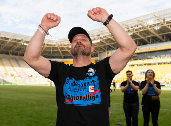 Steffen Baumgart už nie je trénerom Kolína.