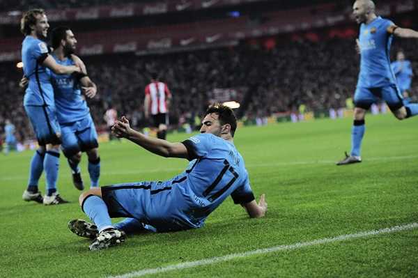 Munir El Haddadi v drese Barcelony.